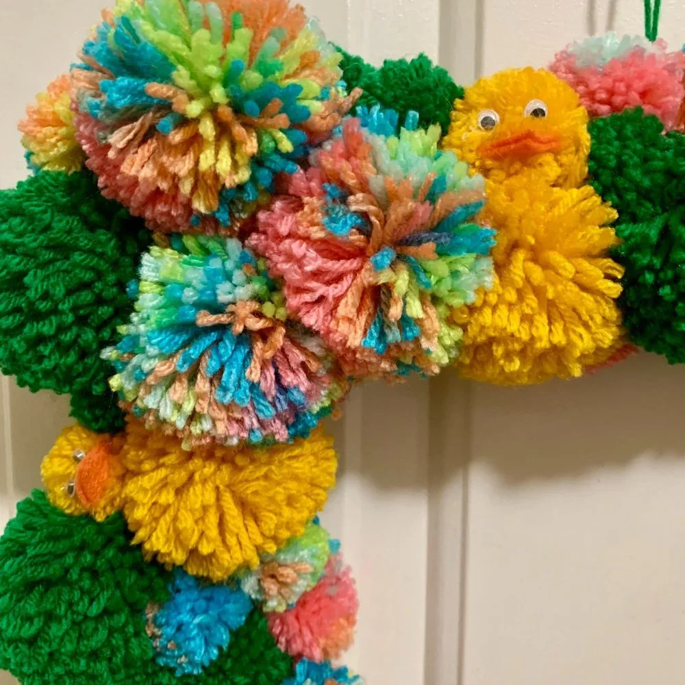 Pom Pom Yarn Easter Chicks Spring Ducks Wreath - Eggs and Grass - Spring Door De